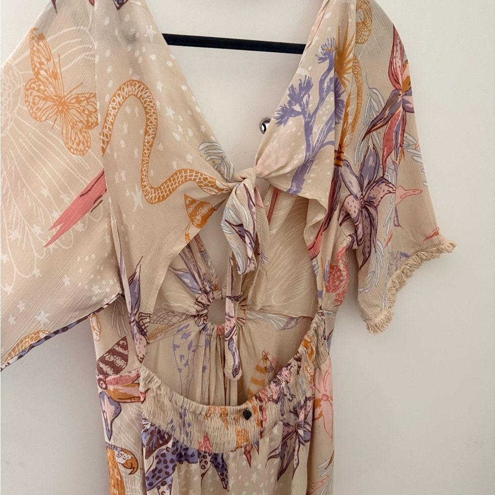 Boho Floral Animal Print Cream Maxi Dress - Lightweight Summer Wrap - Picture 5 of 11